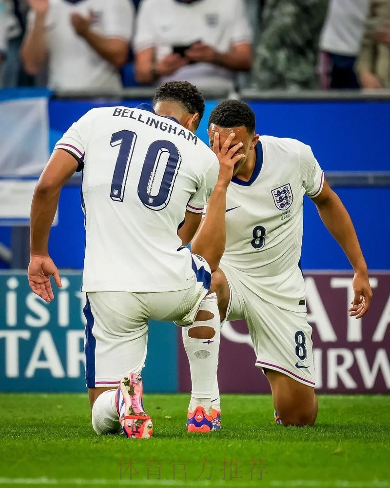 西媒:阿诺德想要效仿贝林厄姆走出舒适才拒红军